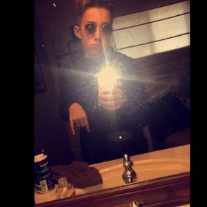 Meet your Posher, Graham